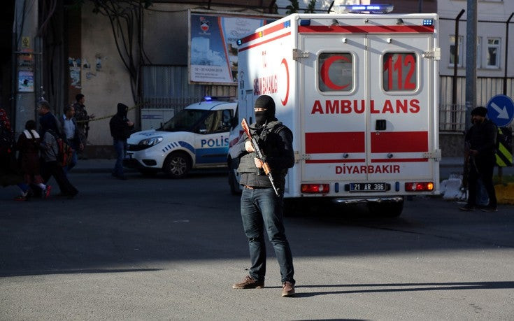 Τρεις στρατιώτες νεκροί από έκρηξη βόμβας στην Τουρκία